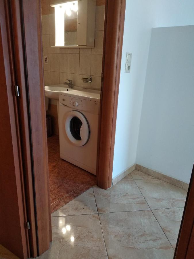 Ton Mari Apartments Palaiochora Esterno foto