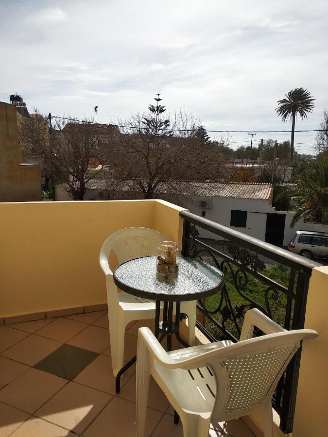 Ton Mari Apartments Palaiochora Esterno foto